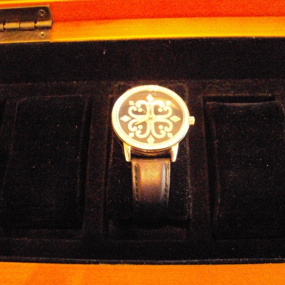 Genuine Thomas Pacconi Oak Watch Box~Velvet Pads w/COA - Picture 4 of 9